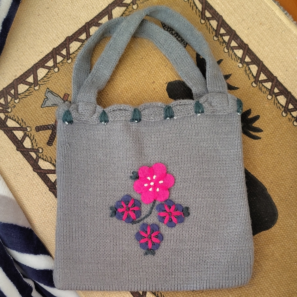 Child's Gray Knit Tote Bag with Pink Floral Design